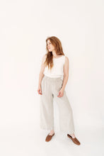 Load image into Gallery viewer, Pomona Pants and Shorts - PDF Sewing Pattern Sizes 00-22